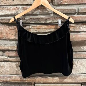 Mentionables Black Velvet Ruffle Camisole Cropped Top